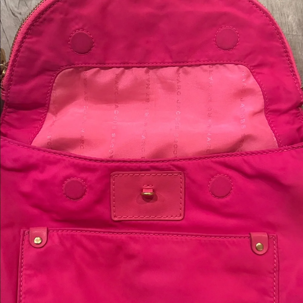Marc Jacob’s pink vinyl bag - Picture 5 of 6